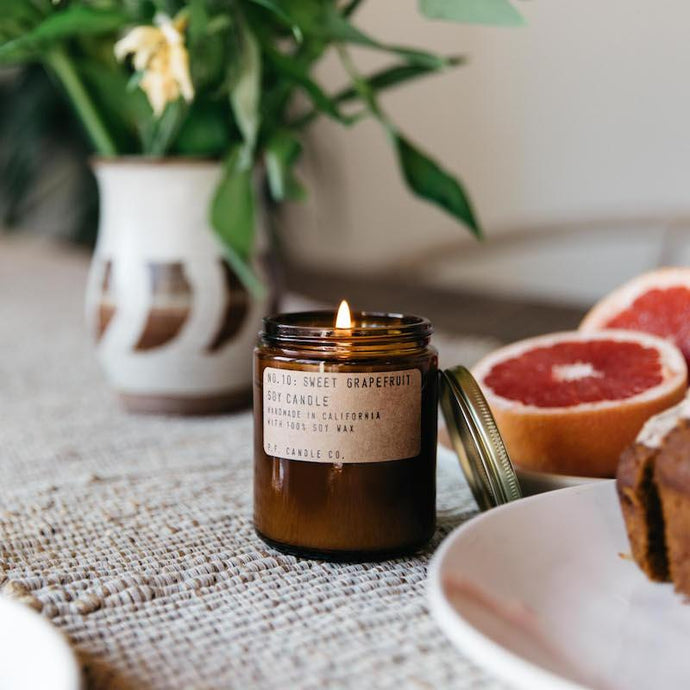 Standard Sweet Grapefruit (7.2 oz) | P.F. Candle